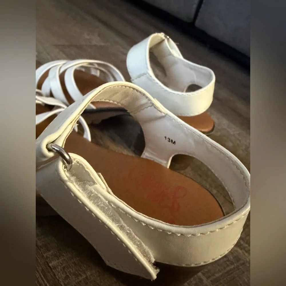 Girls White Strappy Heel Sandals size 13c